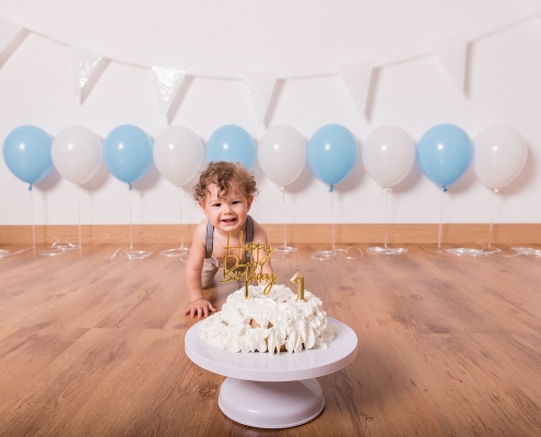 Marco Verri servizio fotografico smash the cake compleanno a Lecce